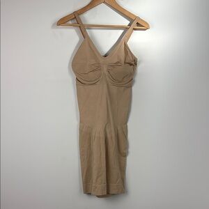 Spanx Full Shapewear Slip Nude Size Extra Large